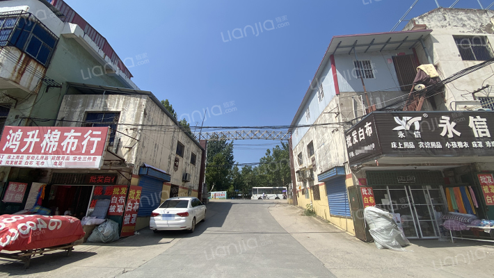 索城市场外景图