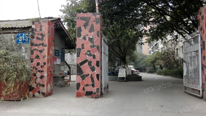 万春路313号外景图