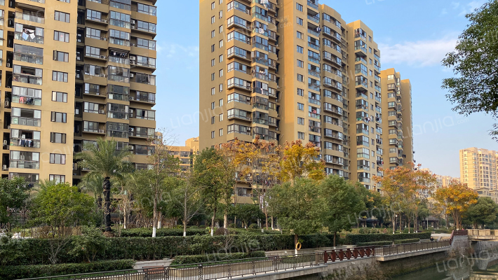 东港花苑外景图