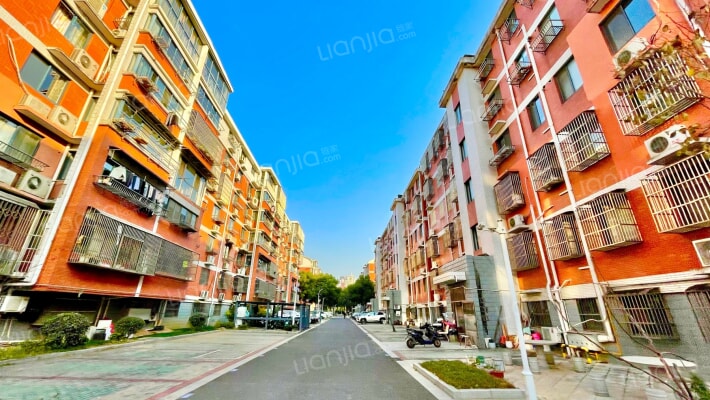 天朝华都外景图