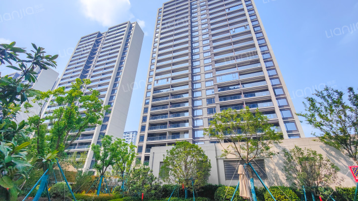 江来上府外景图