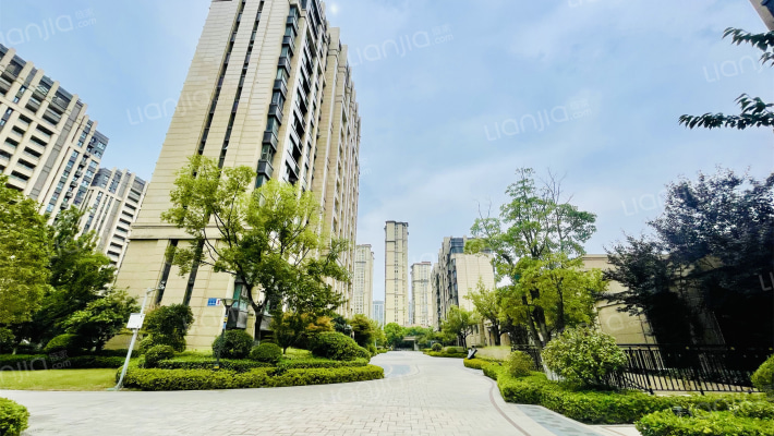 融创·瑷颐湾D区外景图