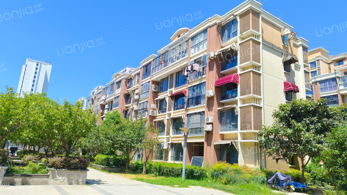 嘉盛花园外景图