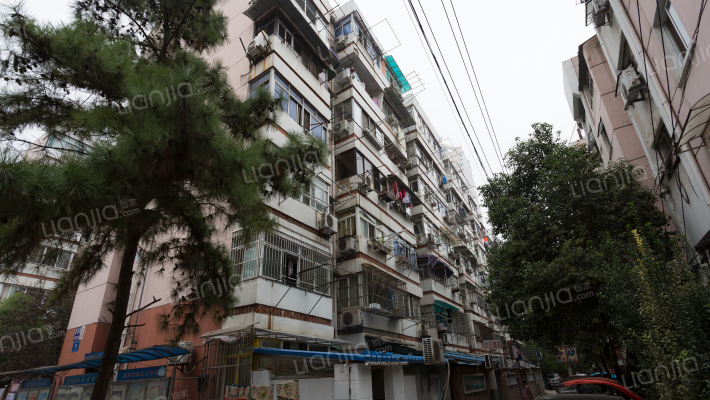 裴家桥小区外景图