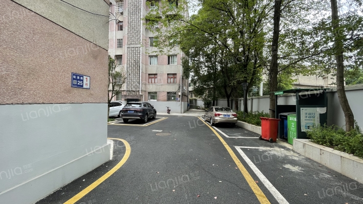 农院西村外景图