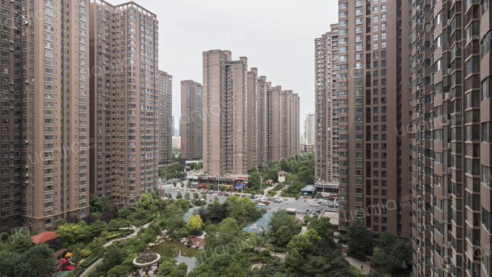 银基王朝三期万和园外景图