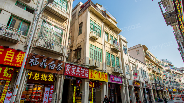 布袋街外景图