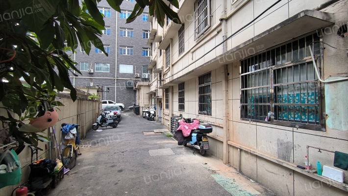 文卫路30号外景图