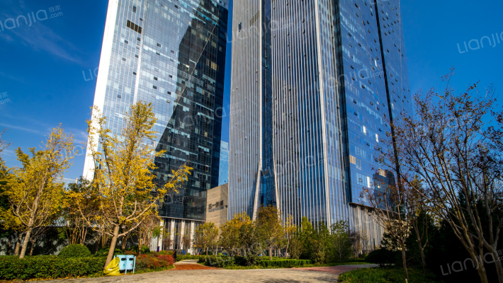 升龙广场外景图