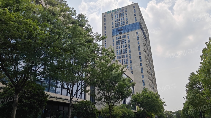 朗至公寓外景图