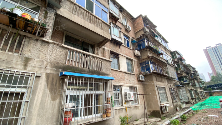 三安家属院外景图