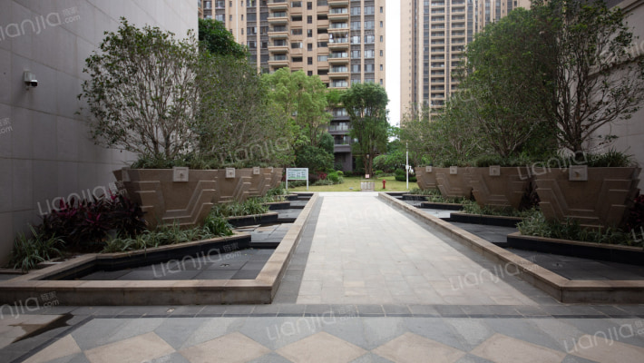 名巨新城外景图