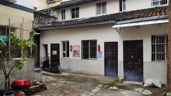 西小河街353号外景图