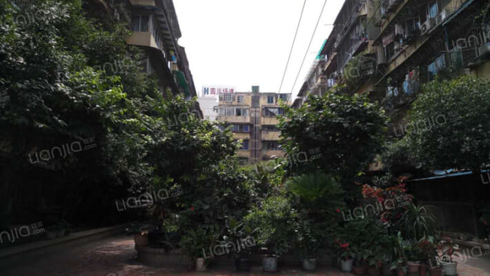 万隆花园外景图