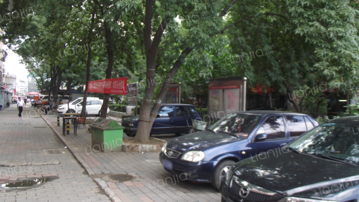 三义庙北红五楼外景图