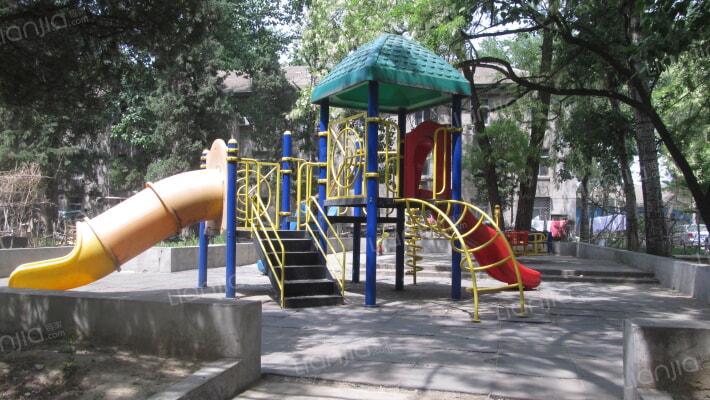 双桥中路10号北院外景图