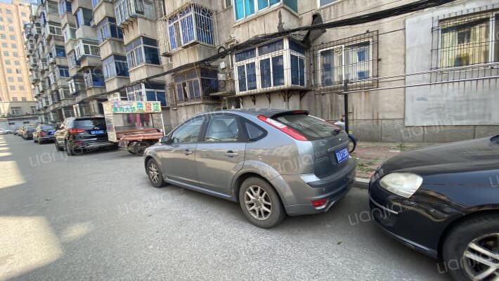 宁山中路外景图