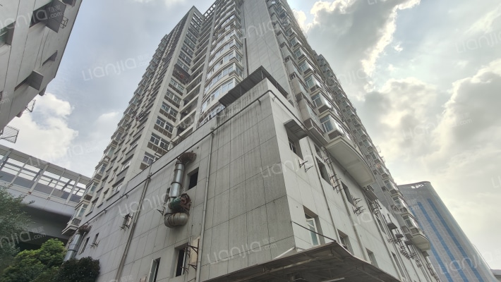 白鳍豚大厦外景图