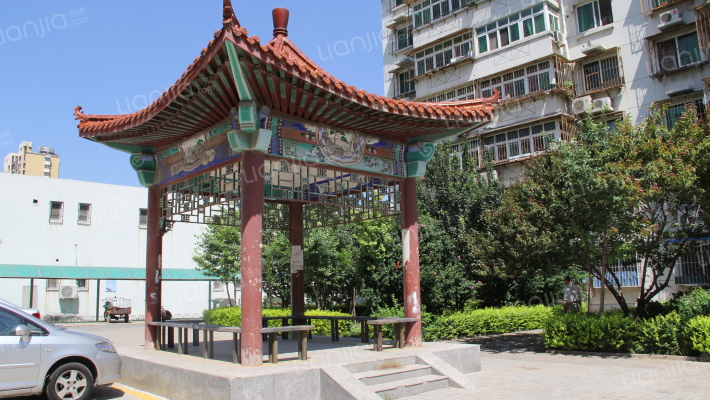 东兴南里外景图