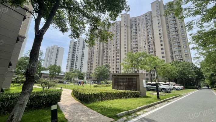 作厂馨苑南苑外景图