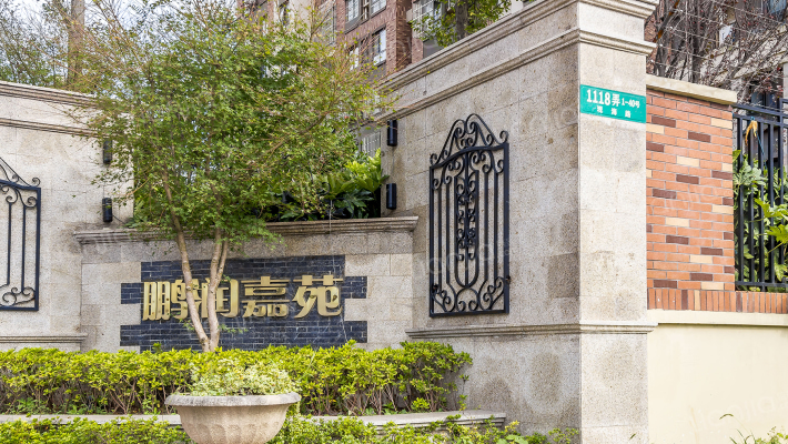 鹏润伊顿公馆外景图