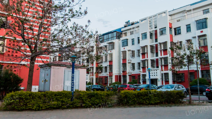 小镇西西里聚贤里外景图