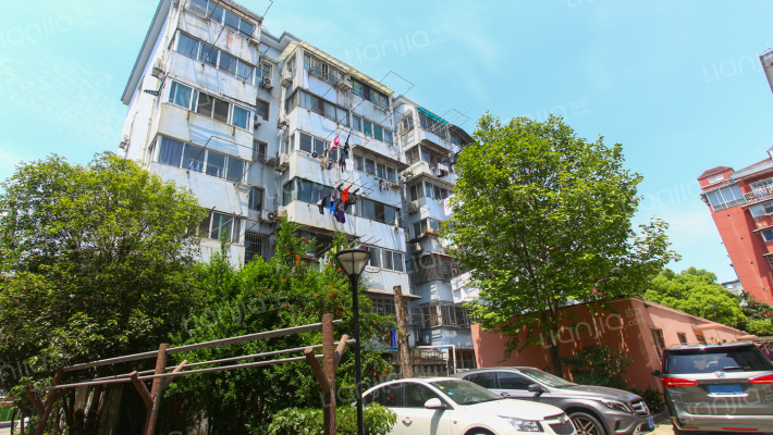 培花久远公寓外景图