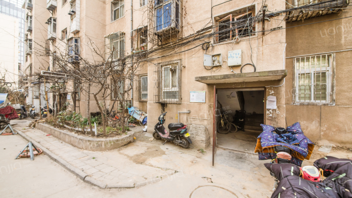 黄河路120号院外景图