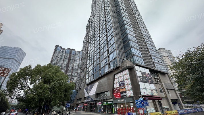 中大国际广场外景图