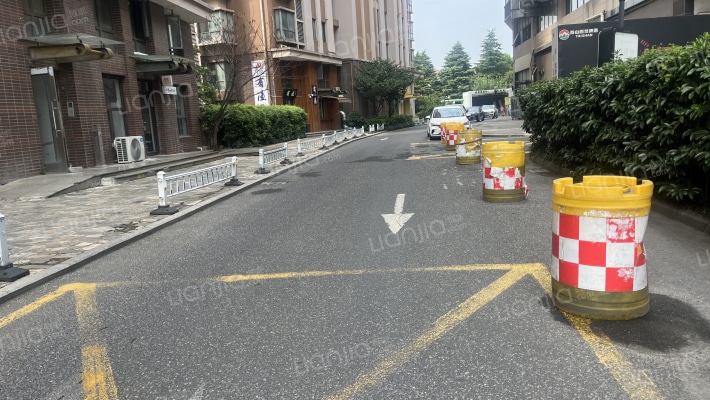 五洋广场公寓外景图