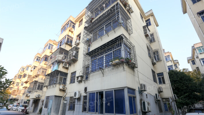 钢峰新村外景图