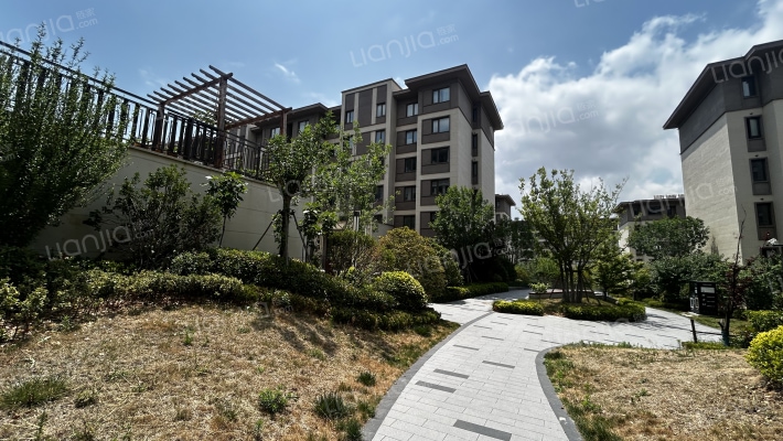 新城璞樾园著外景图