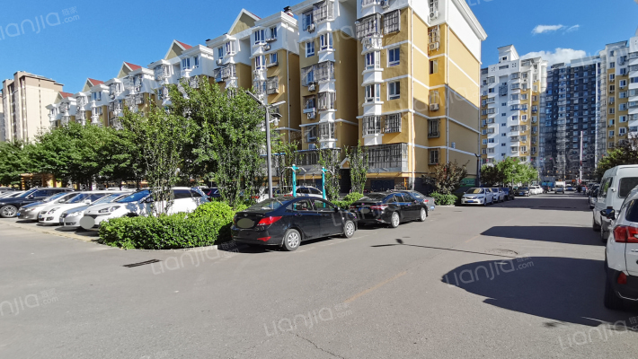 久润花园东区外景图