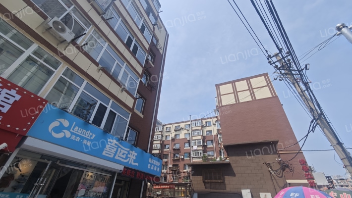 马栏南街外景图