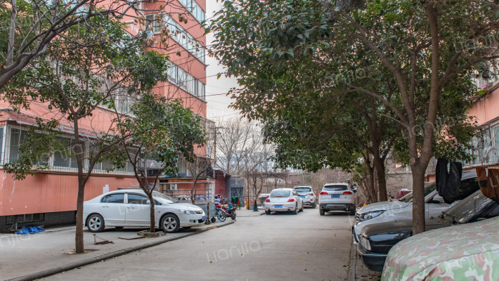 西陈庄前街108号院外景图