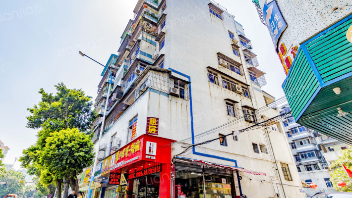 交警大队小区外景图