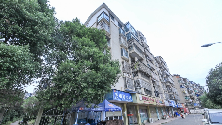 新量刃社区外景图