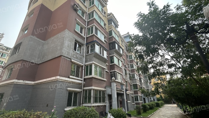 富馨花园外景图