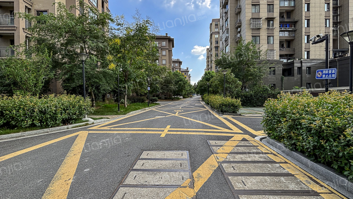 阳光家园外景图