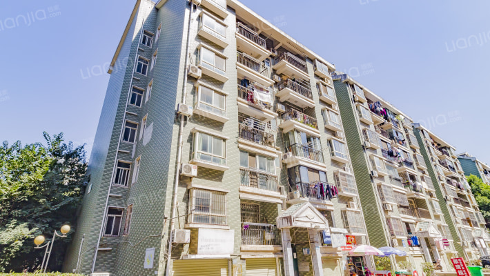 城南新居外景图