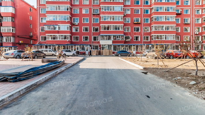 拖拉机宿舍外景图