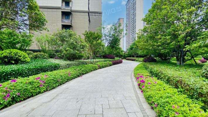 融创朗山外景图