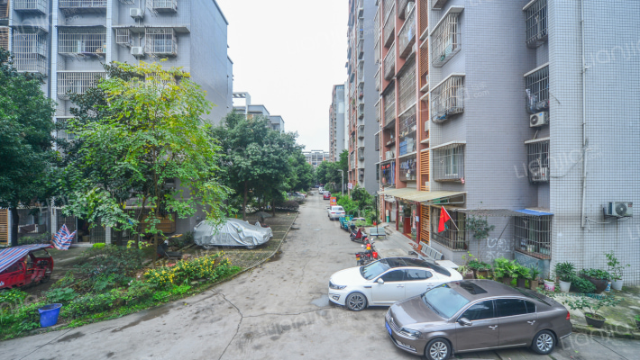 兴怡小区外景图