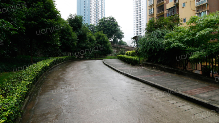 上方锦橙塆外景图