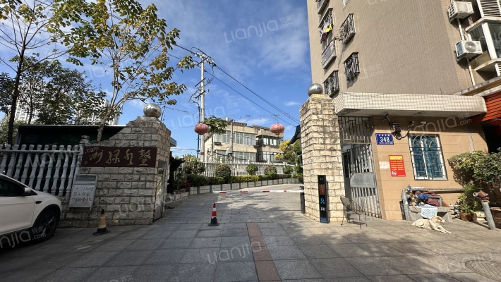 敖水绿洲外景图