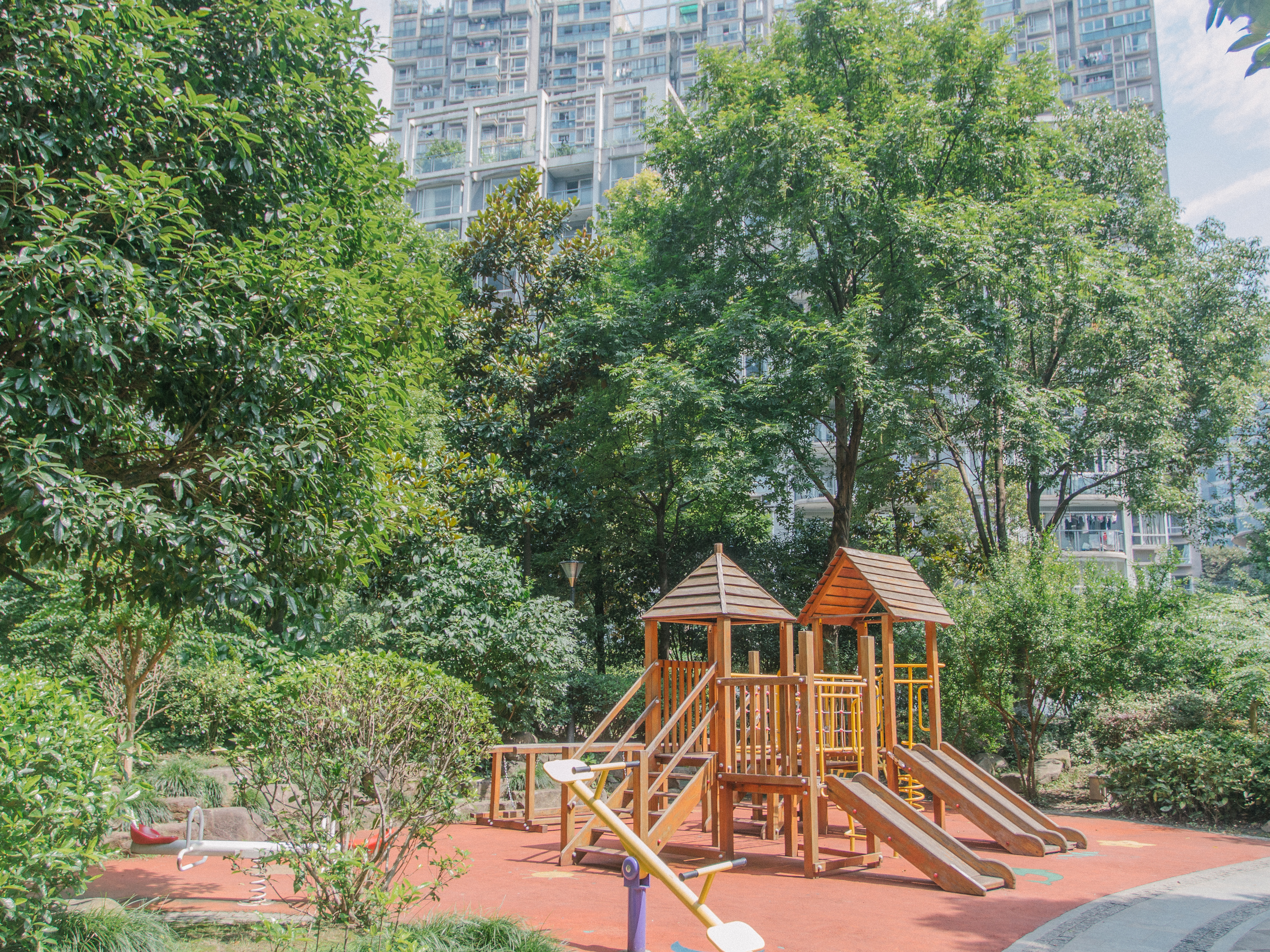 现代名苑小区实景 22