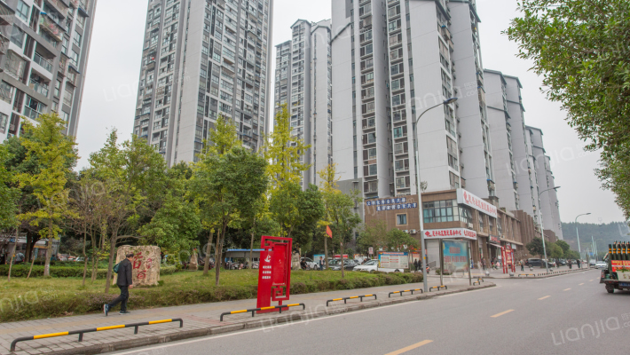 在水一方二期外景图