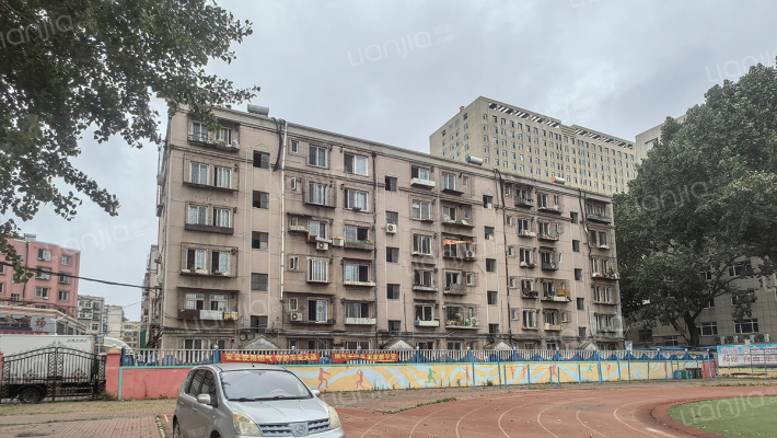 五一安居外景图