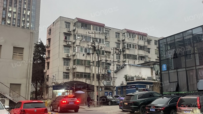 胸科医院宿舍外景图