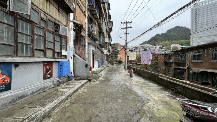 英烈路72号外景图